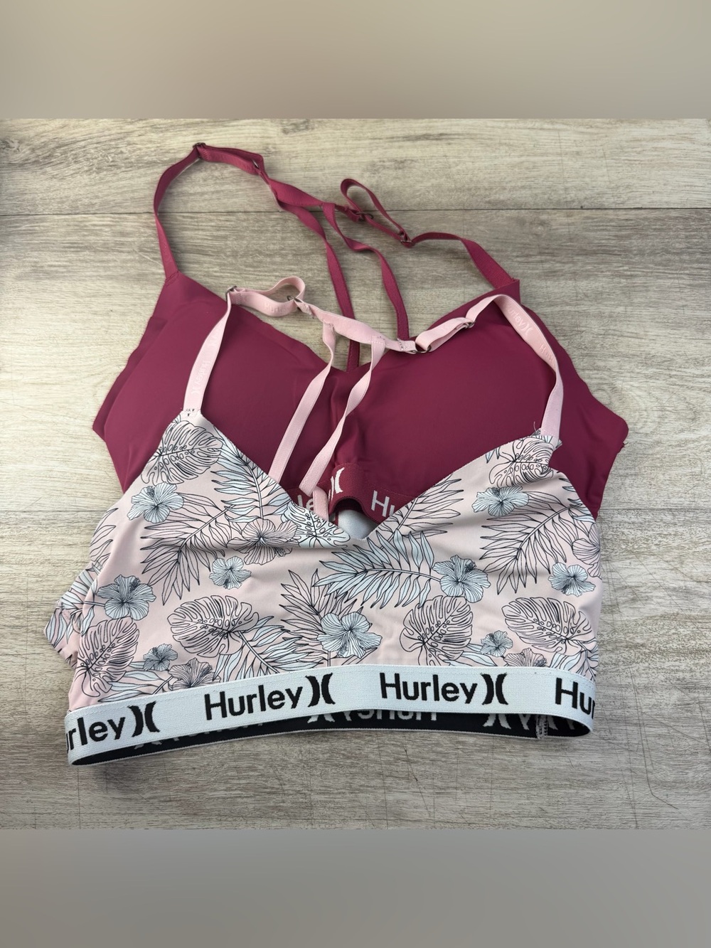 Women 2 Pack Hurley Sports Bra Size Medium Racer Back Adjustable